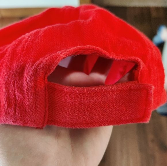 Buc-ee's Hat - Picture 2 of 3